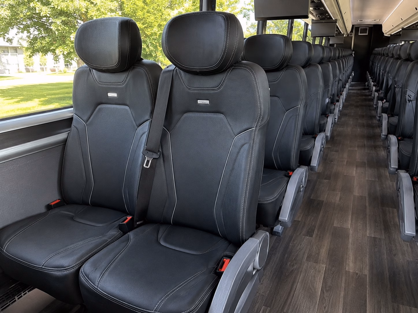 anaheim long distance charter bus prices