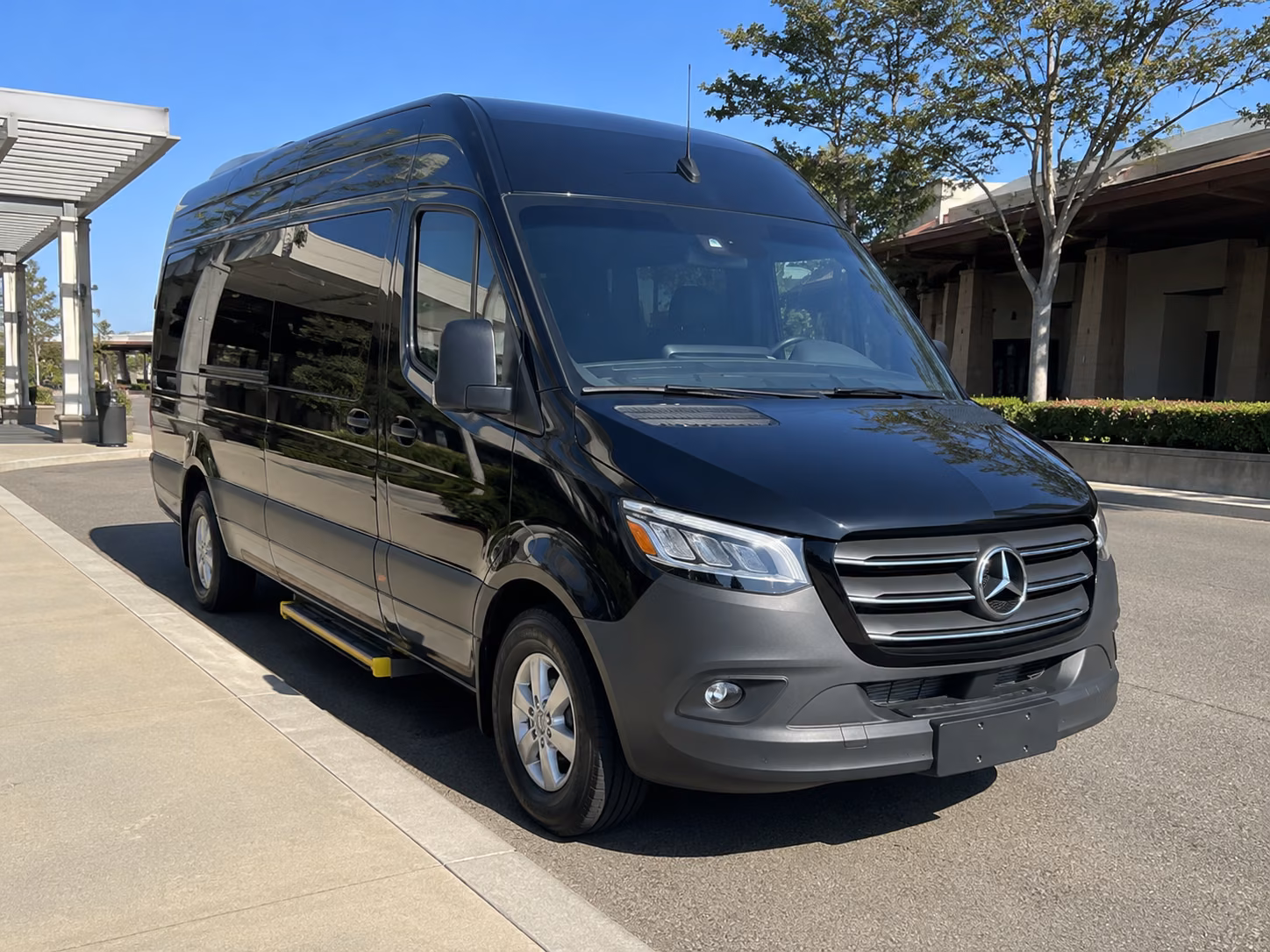 anaheim military base transfer and troop movement buses