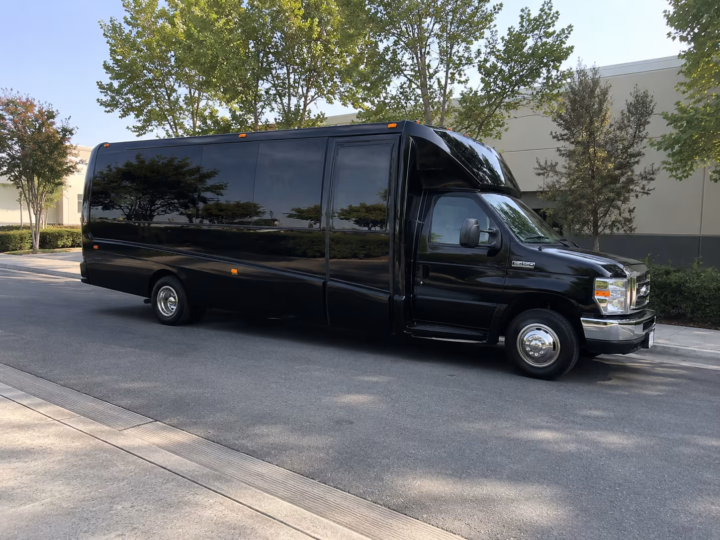 anaheim wedding quinceanera and celebration bus rentals